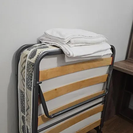 Kaila's * Tirana